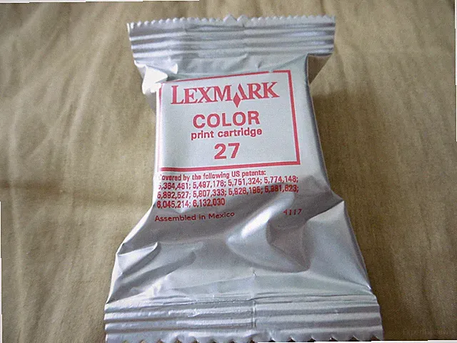 LEXMARK 27 COLOUR NEW VACUUM SEALED GENUINE ORIGINAL CARTRIDGE